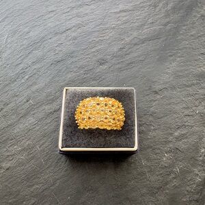 Sterling Silver ring with yellow stones that have nice sparkle, preowned, sz. 9